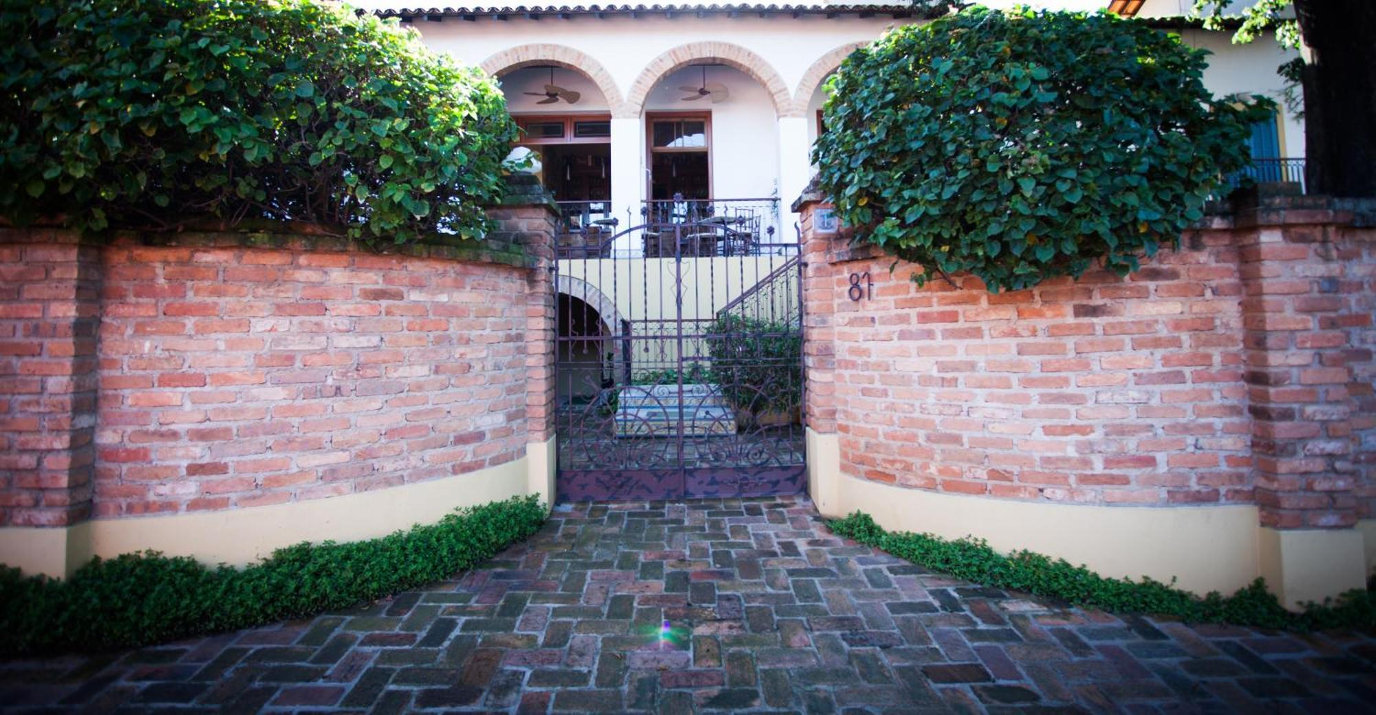 Vila Bueno Residence Jaguariuna Exterior photo